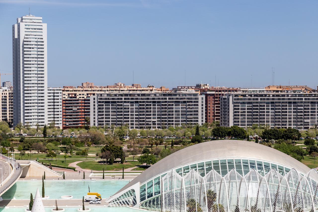 Travel Habitat Torre Francia Apartment Valencia Bagian luar foto